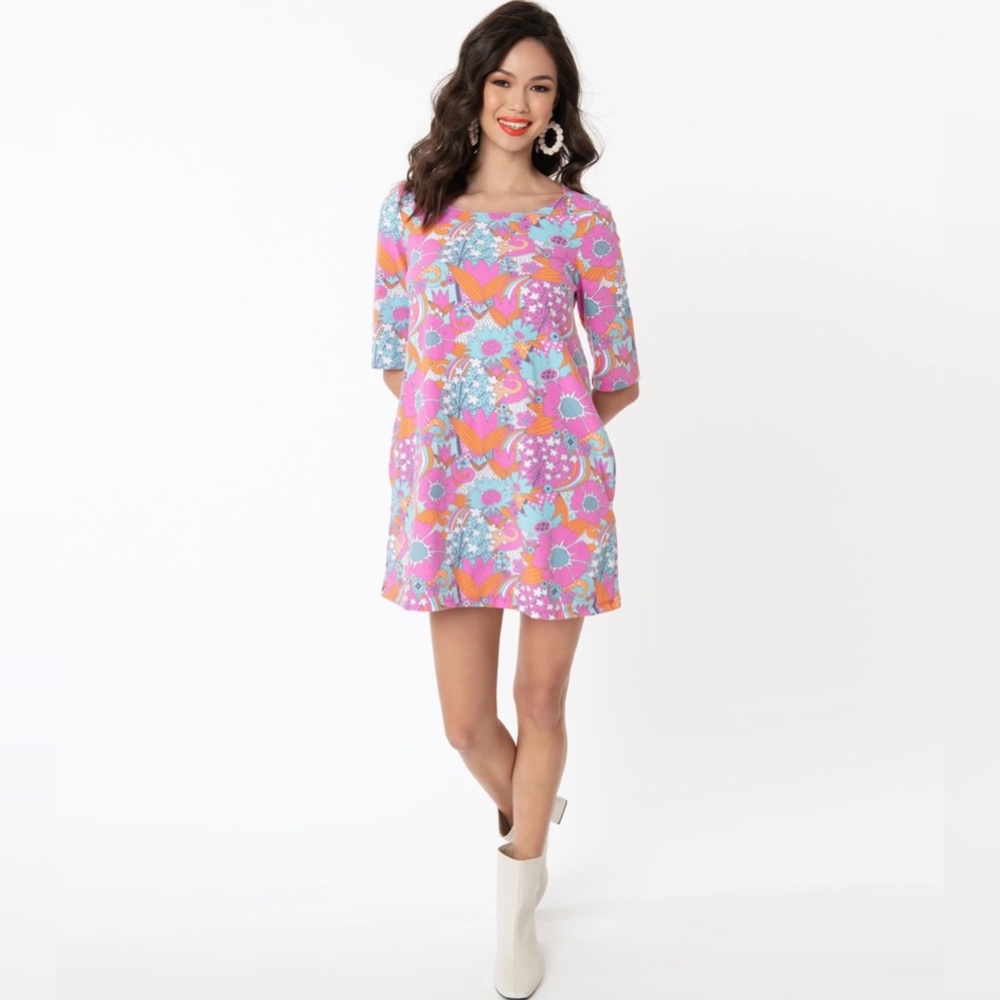 NWT Unique Vintage 1960s Pink & Blue Retro Floral Print Tunic Dress